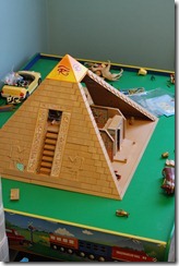 Egyptian pyramid